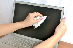 如何清潔筆記本電腦的屏幕?